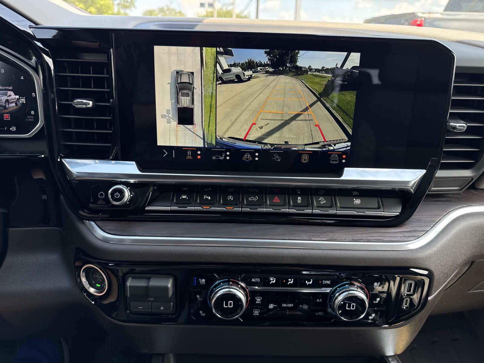 2026 Gmc Sierra 1500 SLT photo 16