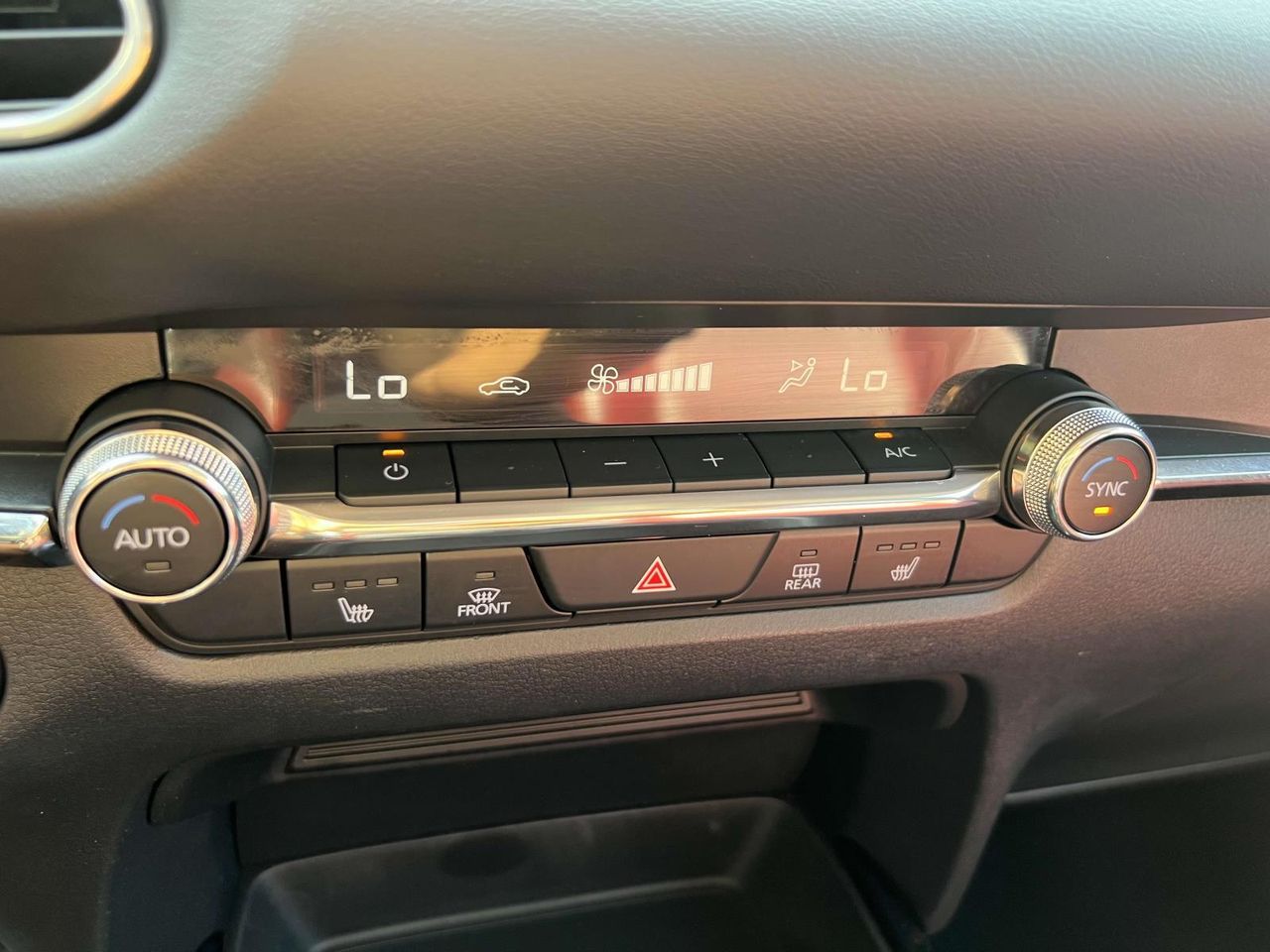 2022 Mazda CX-30 Carbon photo 26