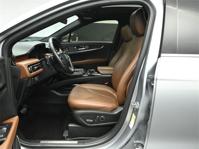 2023 LINCOLN NAUTILUS - Image 10