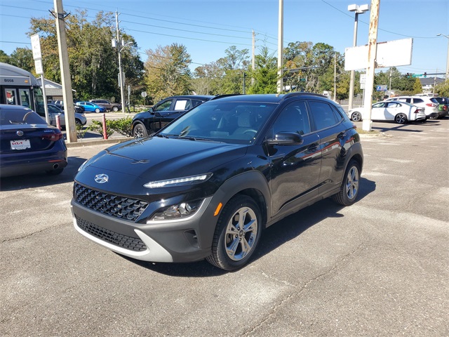 2023 Hyundai Kona SEL photo 4