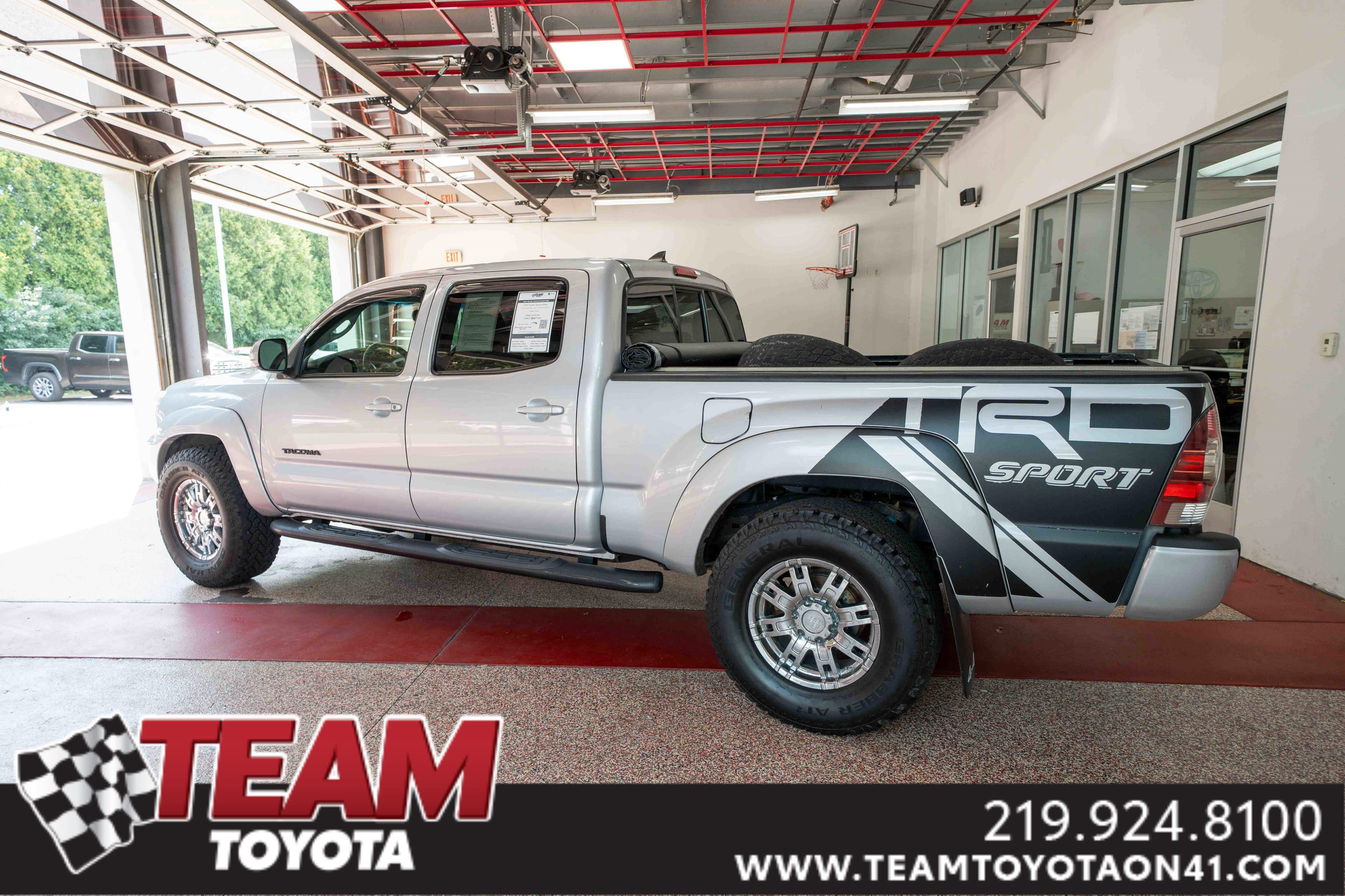 Used 2012 Toyota Tacoma Base with VIN 5TFMU4FNXCX006027 for sale in Schererville, IN