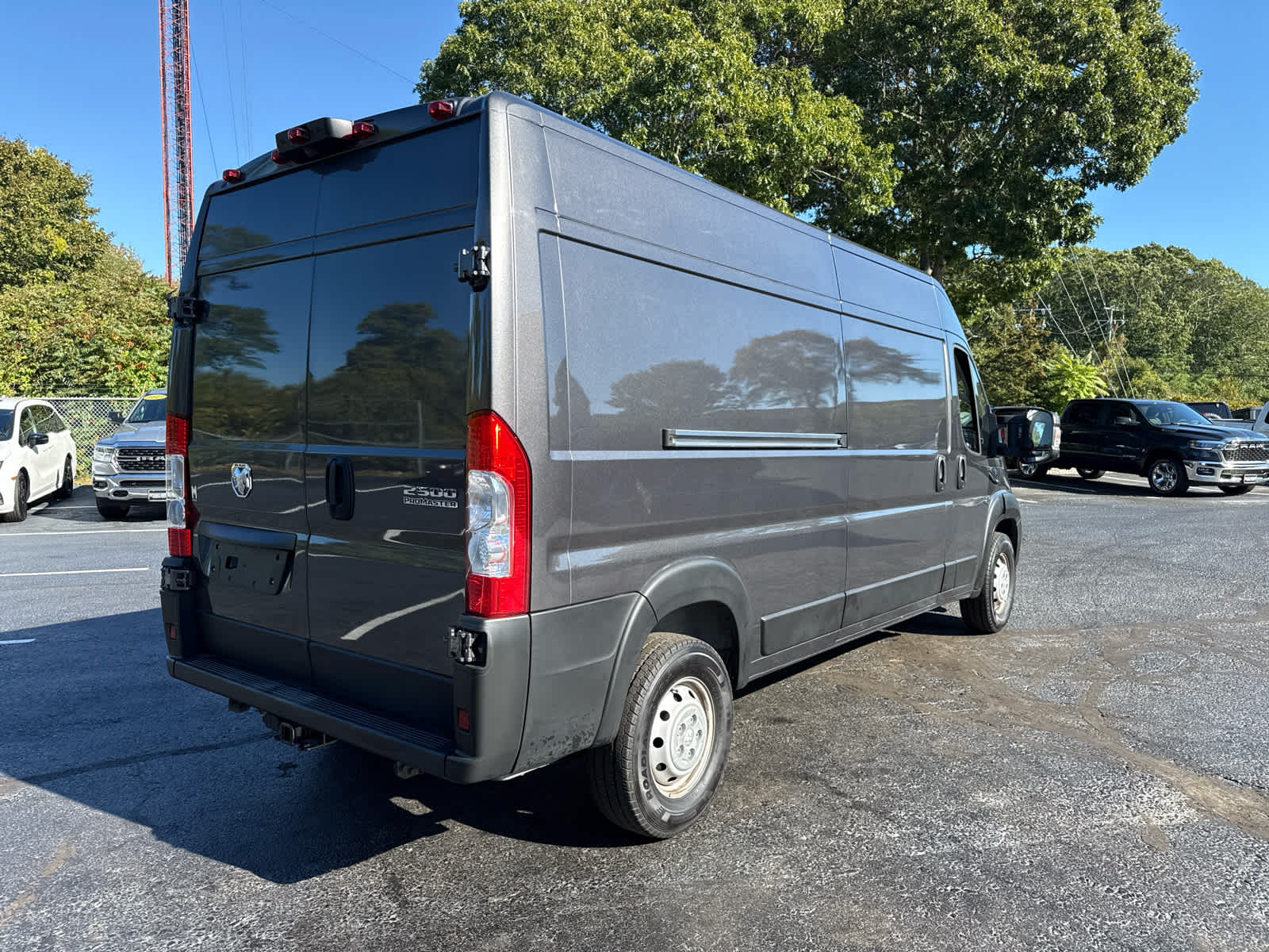 2023 Ram ProMaster 2500 photo 3
