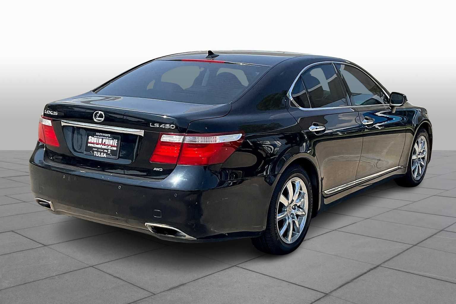 2009 Lexus LS 460 photo 12