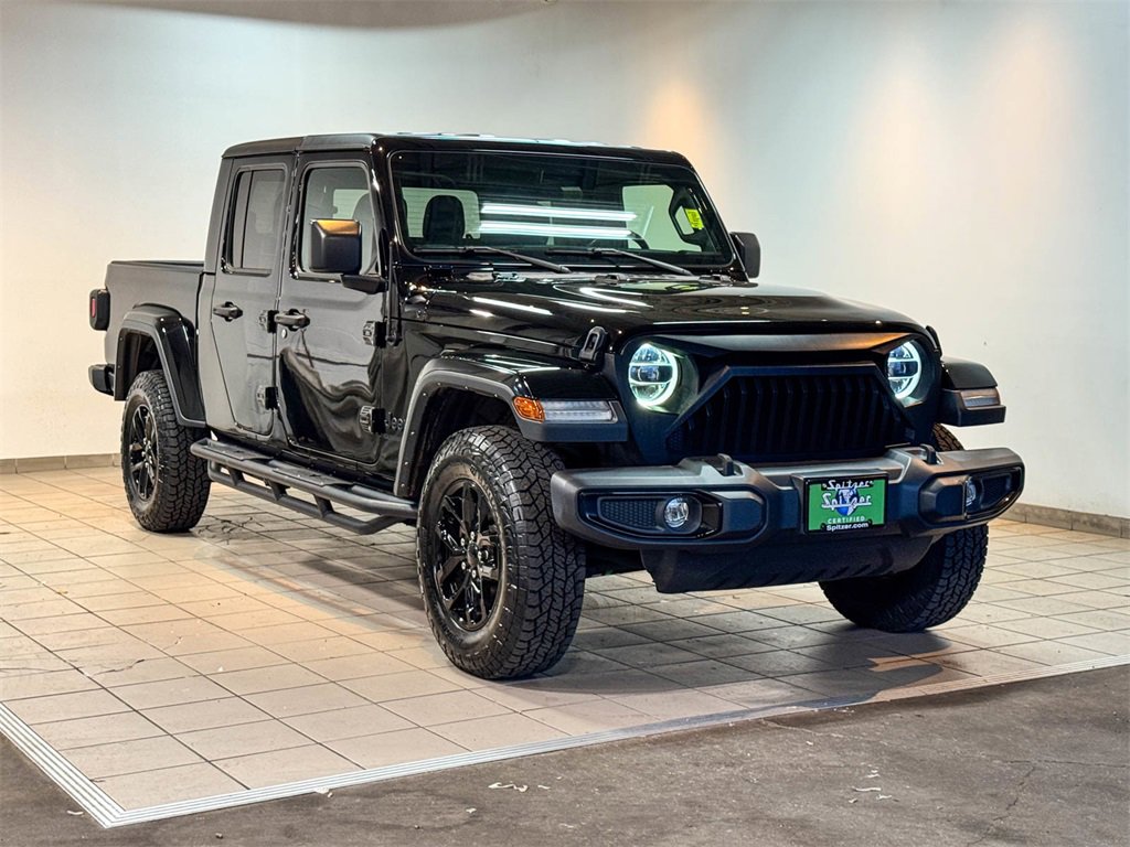2022 Jeep Gladiator Altitude photo 3