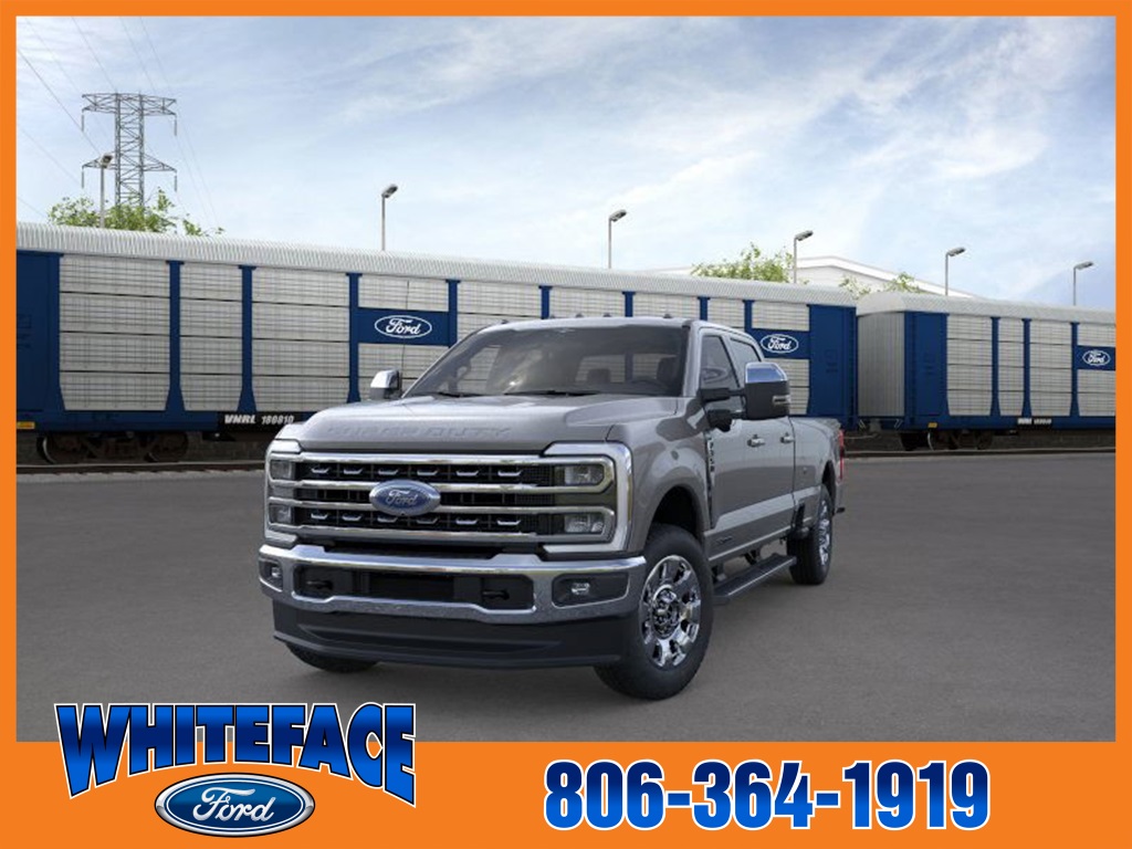 2026 Ford F-350 Lariat photo 2
