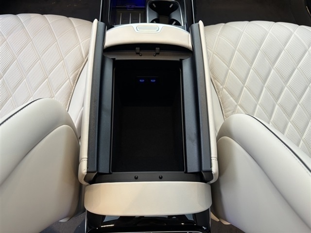 2024 Mercedes Benz S 580e 4MATIC photo 17
