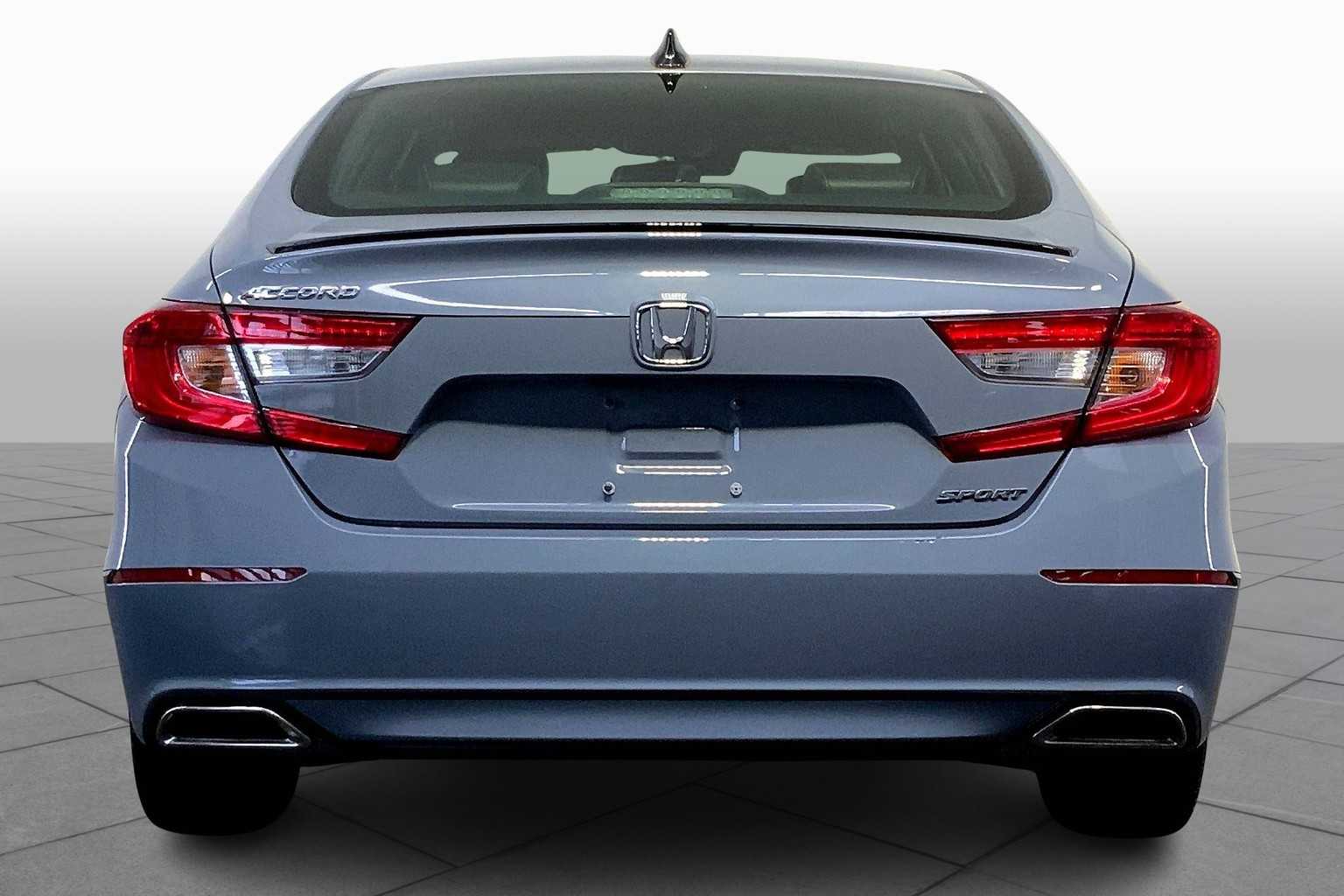 2022 Honda Accord Sport photo 4