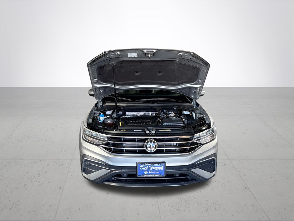 2024 Volkswagen Tiguan SE Wolfsburg Edition photo 20