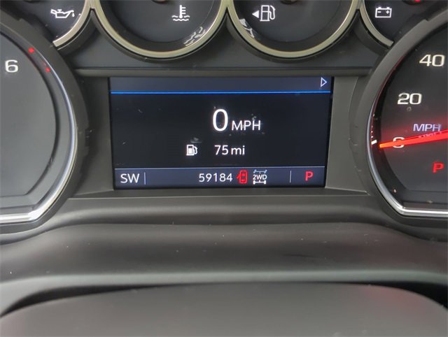 2022 Chevrolet Silverado 1500 LT photo 3