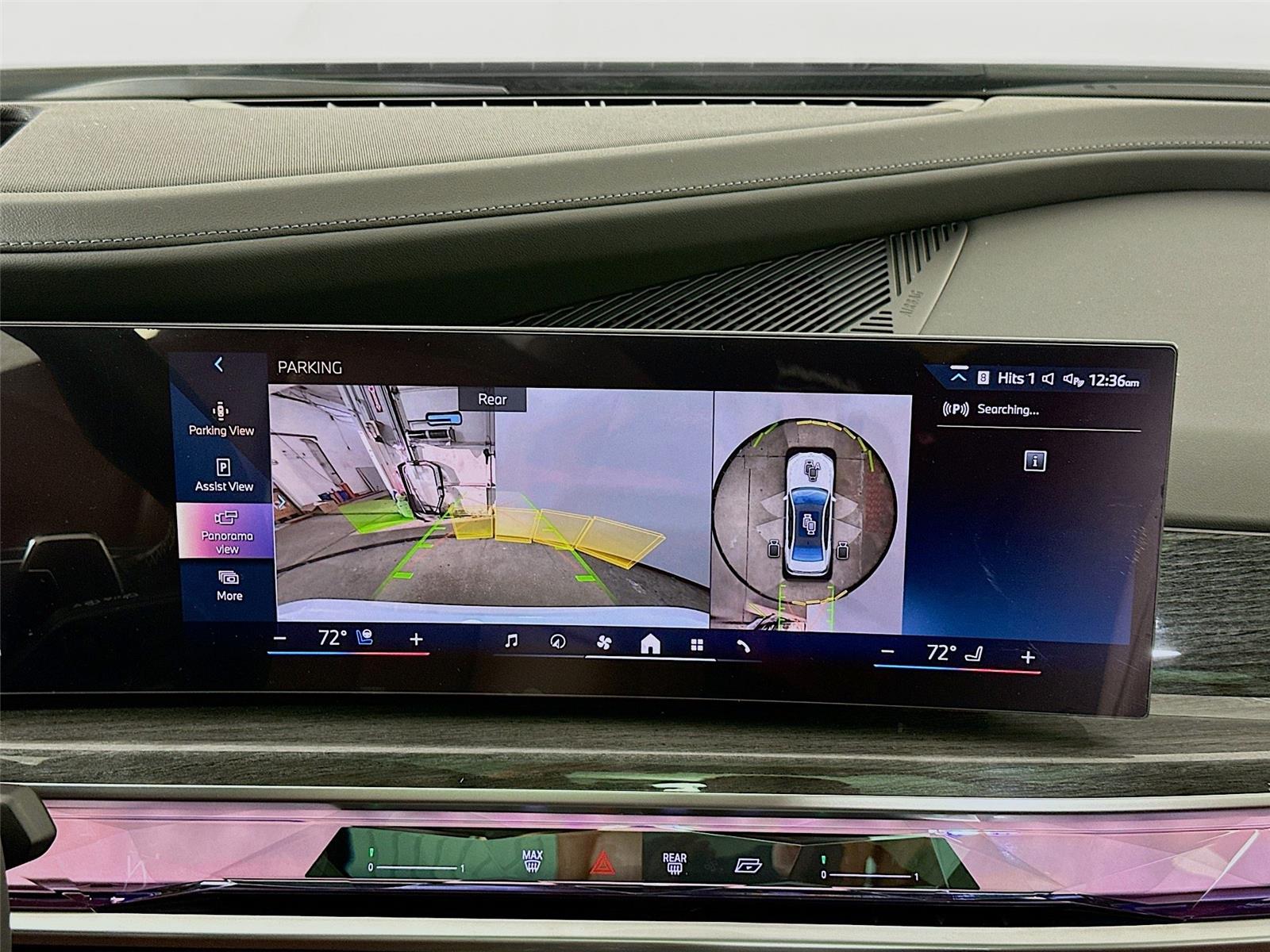 2026 Bmw 750e photo 13