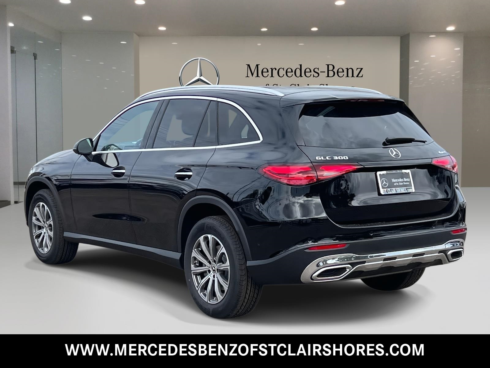 2026 Mercedes Benz GLC 300 4MATIC photo 3