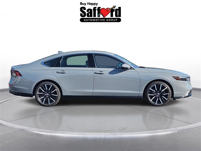 2023 Honda Accord Hybrid Touring photo 6