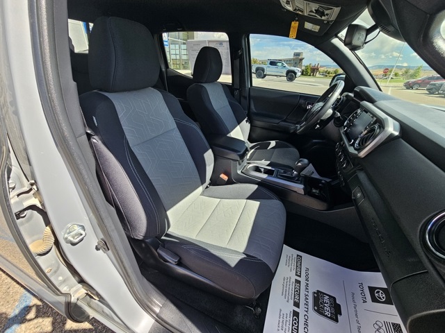 2021 Toyota Tacoma TRD Off-Road photo 20
