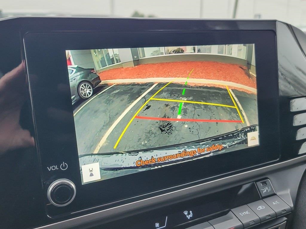 2025 TOYOTA CAMRY - Image 13