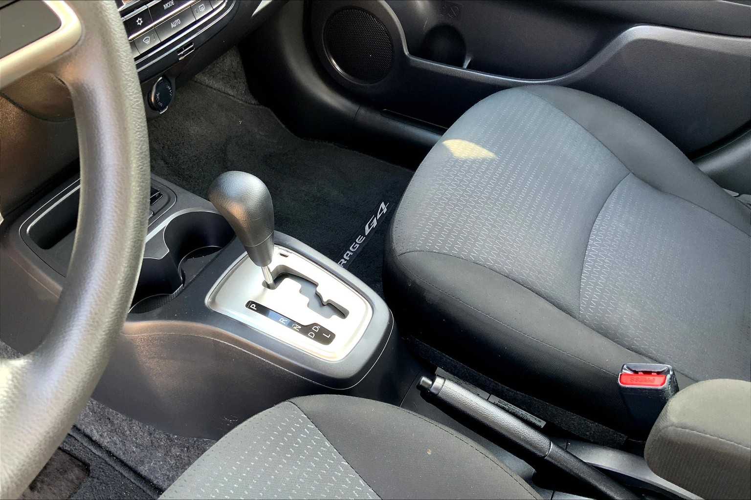 2024 Mitsubishi Mirage G4 LE photo 16