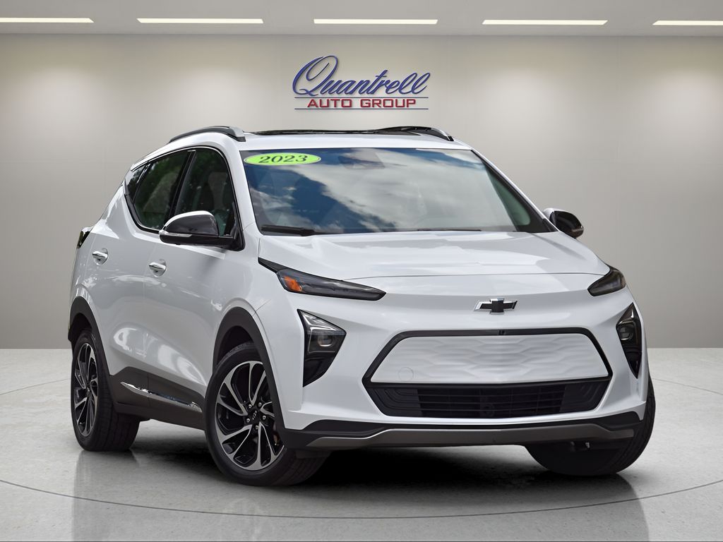 Used 2023 Chevrolet Bolt EUV Premier with VIN 1G1FZ6S07P4174546 for sale in Lexington, KY