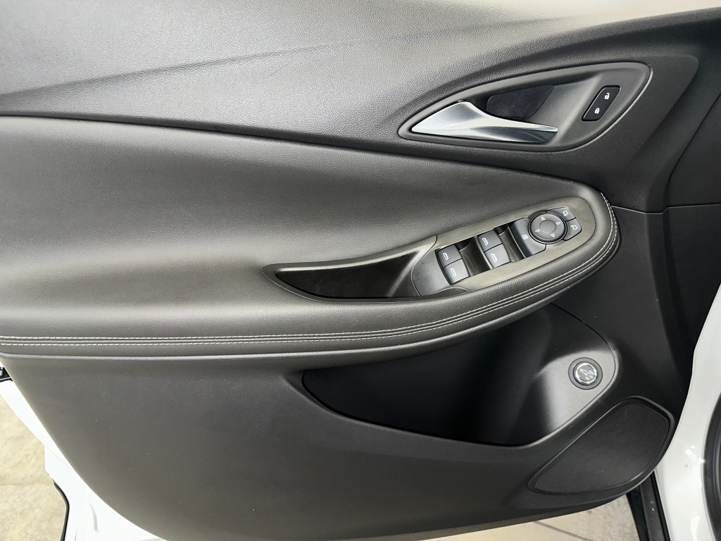 2024 Buick Encore GX Preferred photo 3