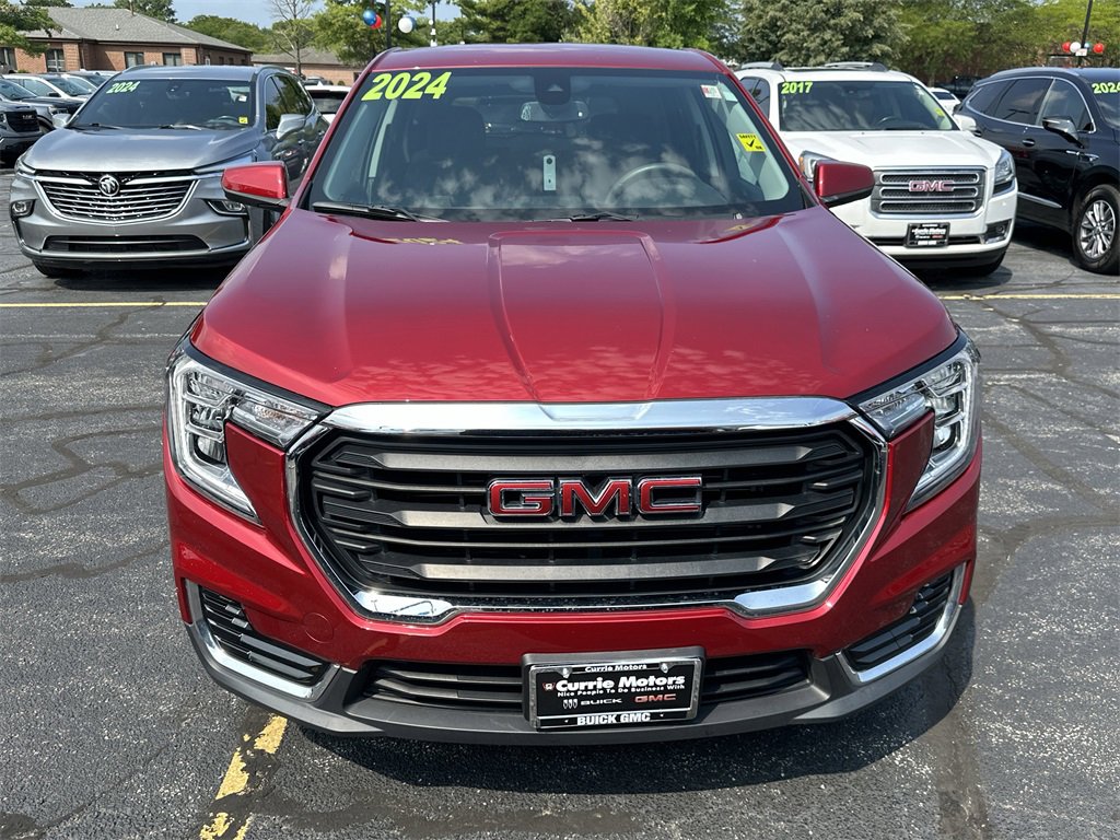 2024 Gmc Terrain SLE photo 3