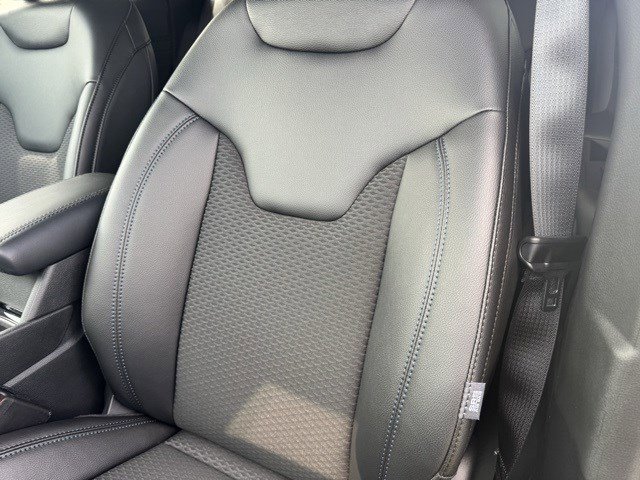 2025 Jeep Compass Latitude photo 23