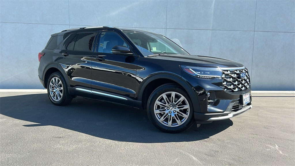 Certified Used 2025 Black Ford Platinum image 1