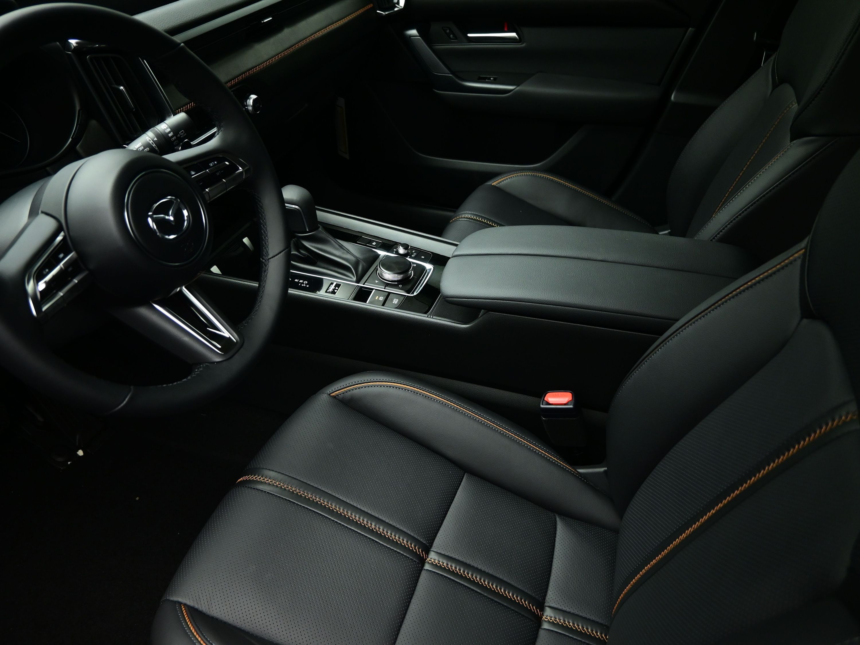2025 Mazda CX-50 Premium Plus photo 9