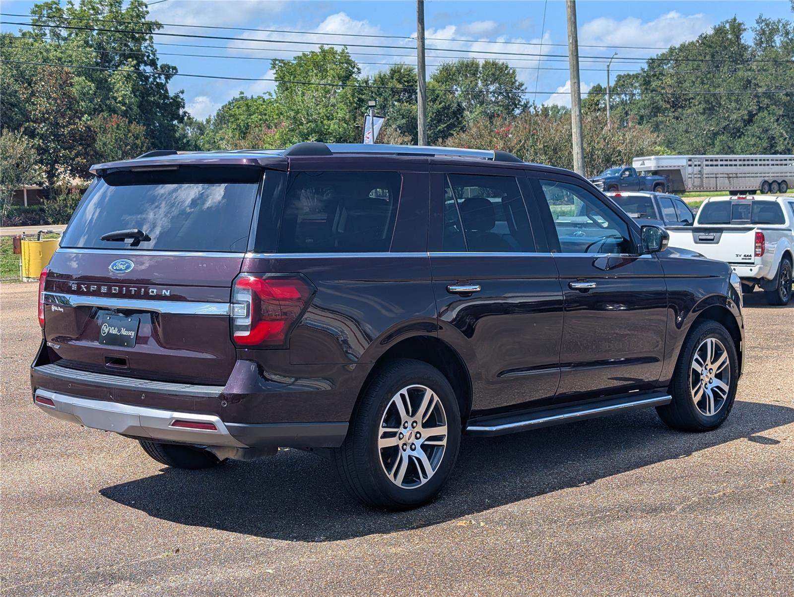 2023 Ford Expedition Limited photo 5