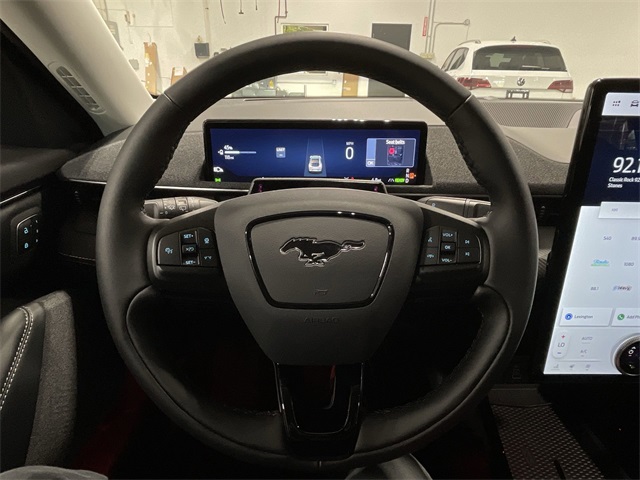 2025 Ford Mustang Mach-E Premium photo 15