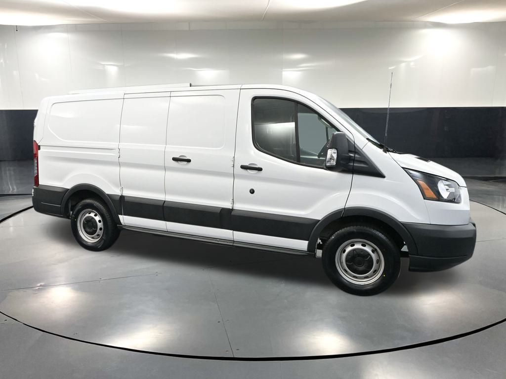 2018 Ford Transit photo 2