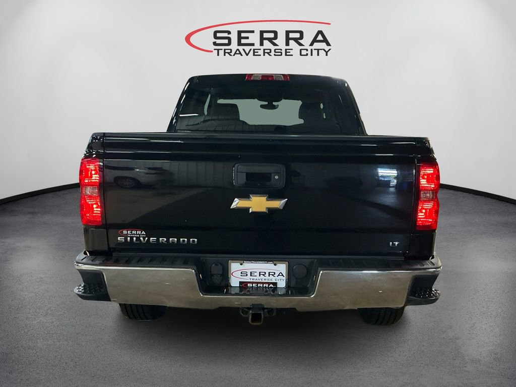 2018 Chevrolet Silverado 1500 LT photo 4