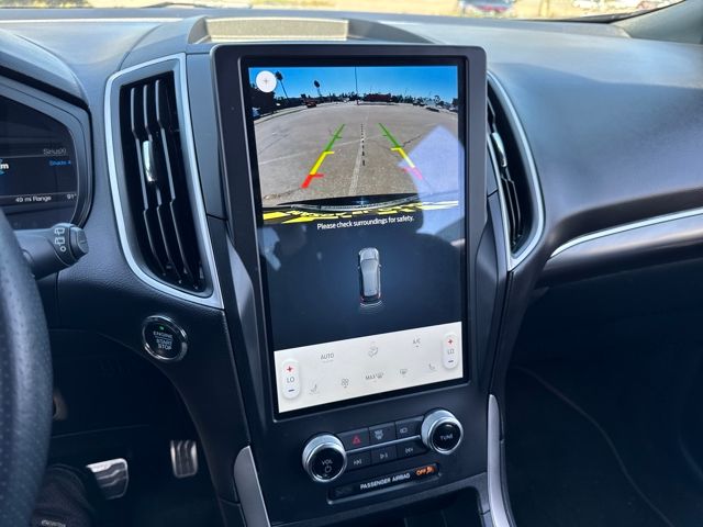 2024 Ford Edge ST photo 10