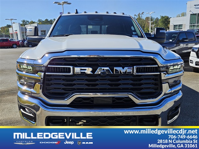 2026 Ram 2500 Tradesman photo 2
