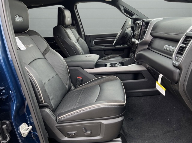 2024 Ram 2500 Laramie photo 24