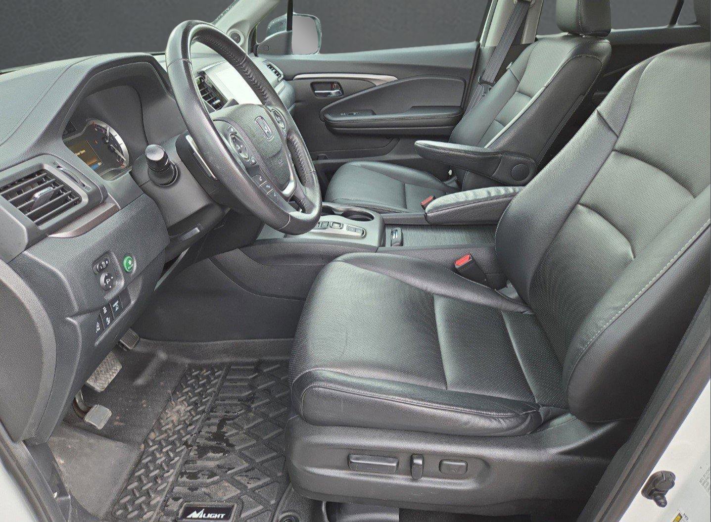 2022 Honda Ridgeline RTL photo 22