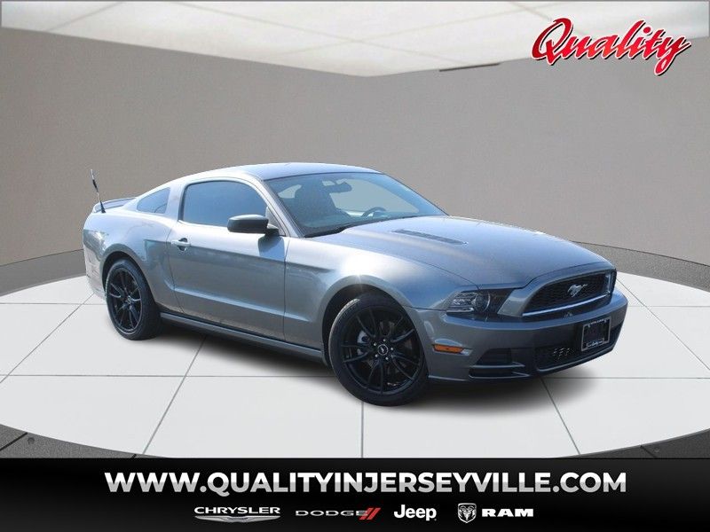 2014 Ford Mustang V6's photo