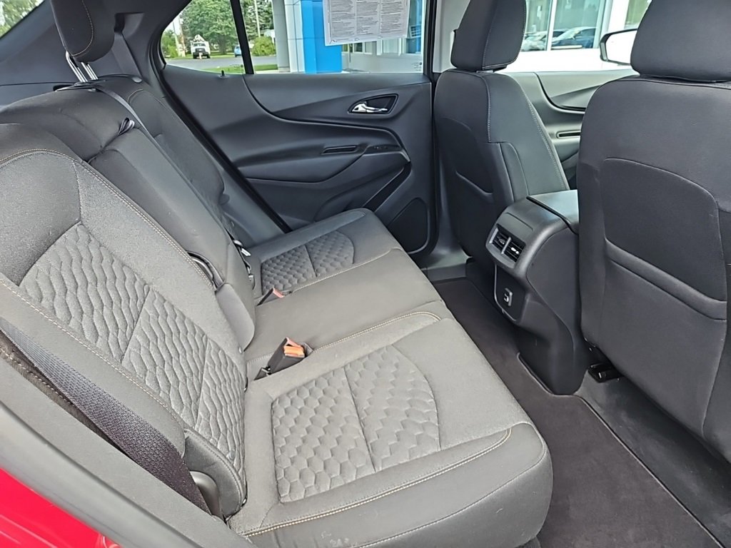 2019 Chevrolet Equinox LT photo 25
