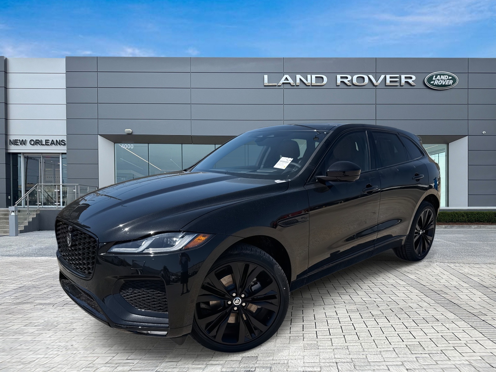 2026 Jaguar F-Pace R-Dynamic S's photo