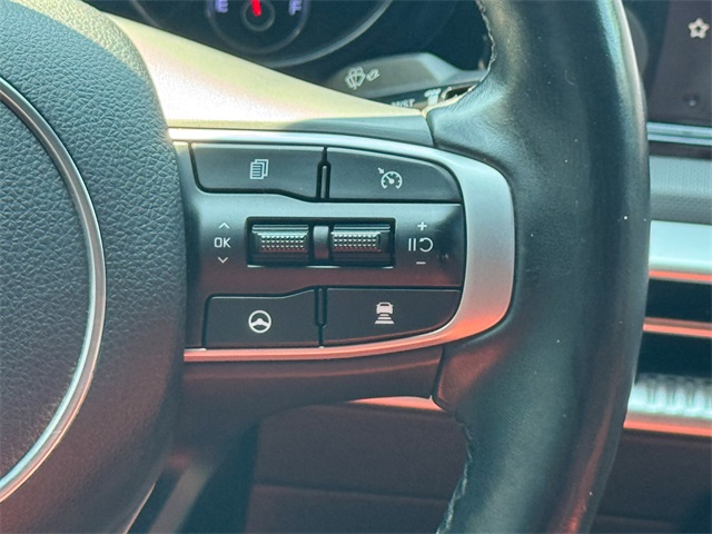 2023 Kia K5 GT-Line photo 32