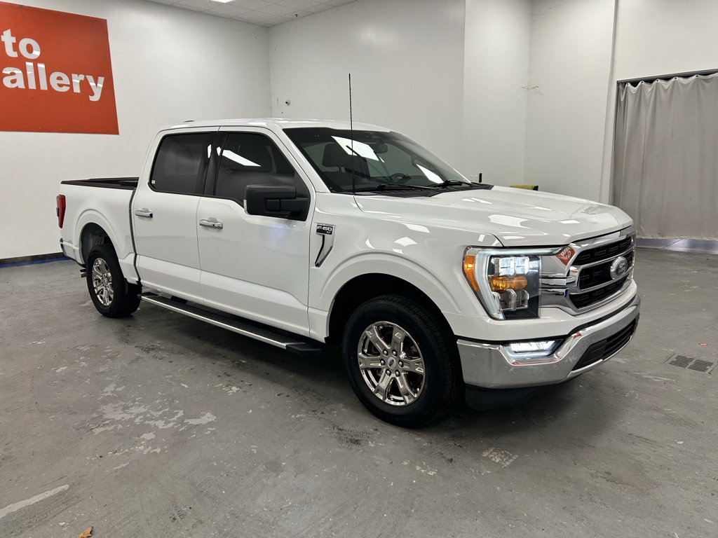 2023 Ford F-150 XLT's photo