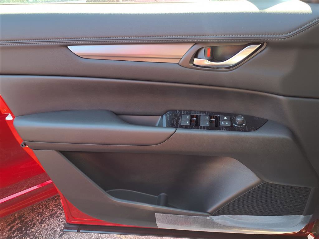 2025 Mazda CX-5 2.5 Select photo 12
