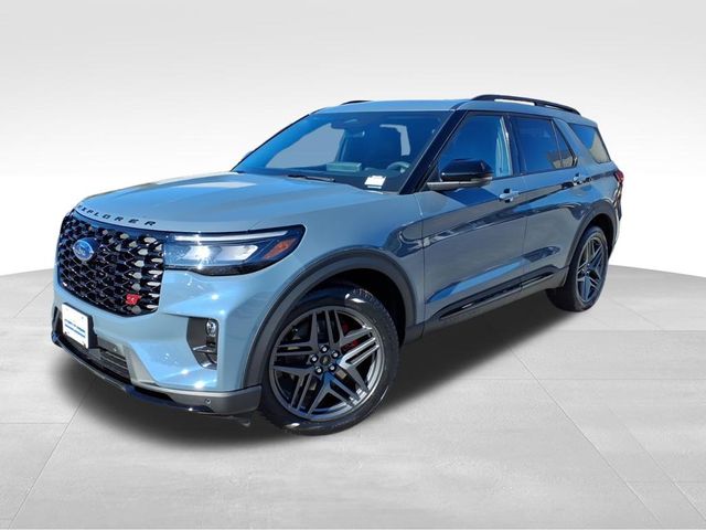 2025 Ford Explorer ST photo 2