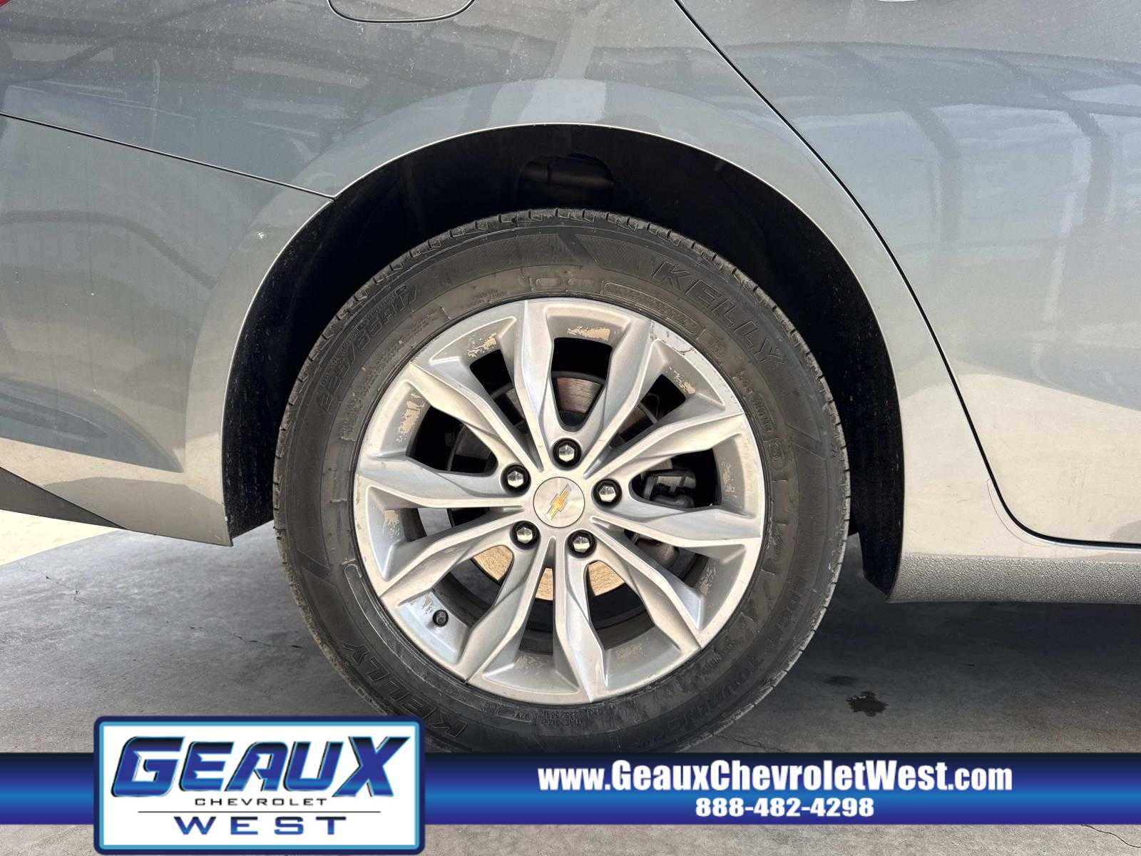 2024 Chevrolet Malibu 1LT photo 14
