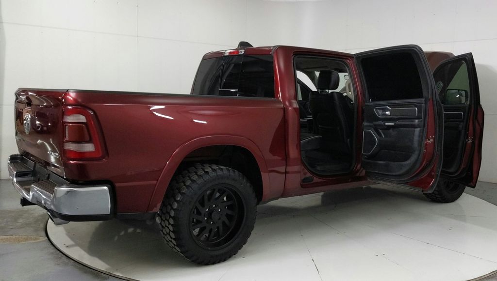 2022 Ram 1500 Laramie photo 12