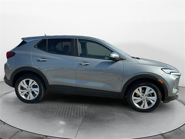 2025 Buick Encore GX Preferred photo 8
