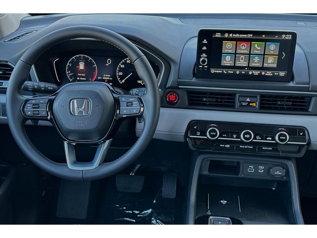 2025 Honda Pilot Touring photo 12