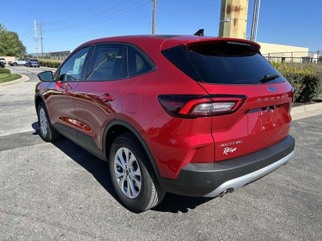 2025 Ford Escape Active photo 3