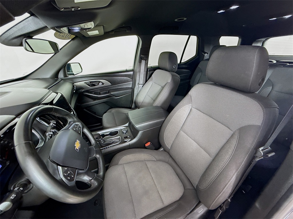 2023 Chevrolet Traverse photo 3