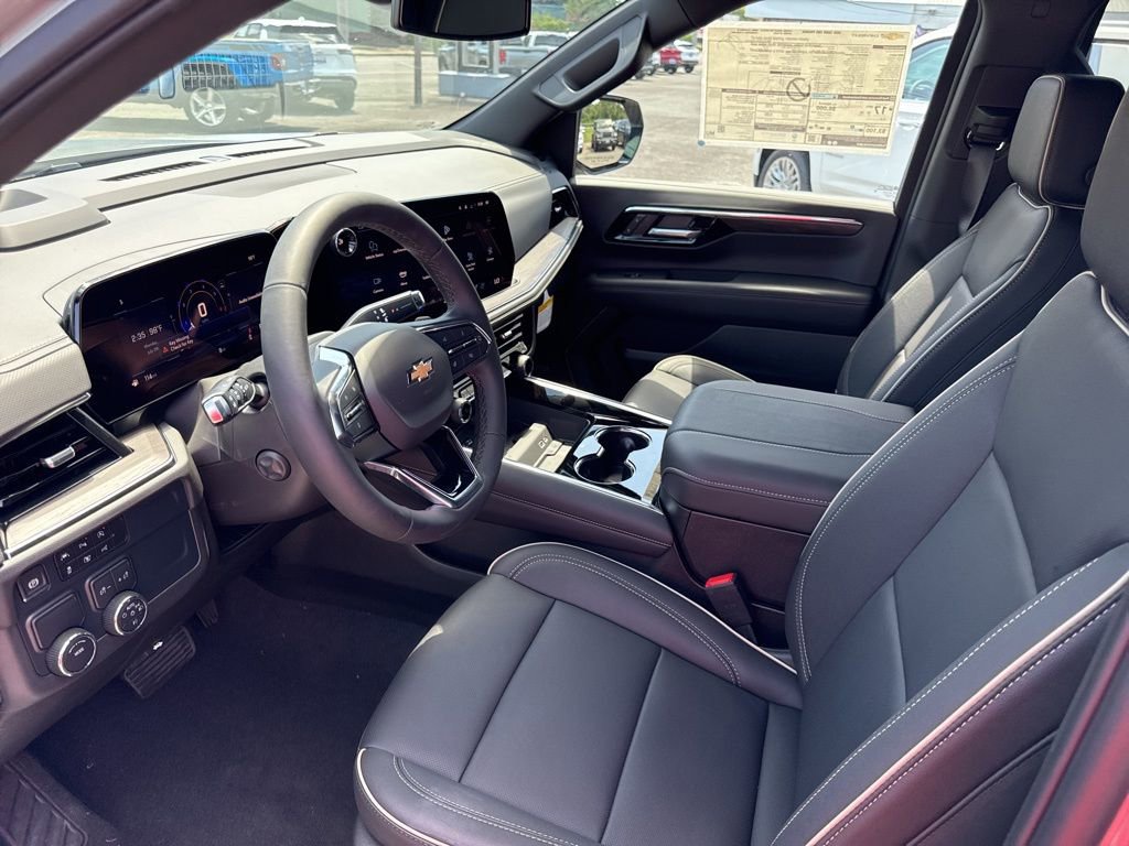 2025 Chevrolet Tahoe Premier photo 18