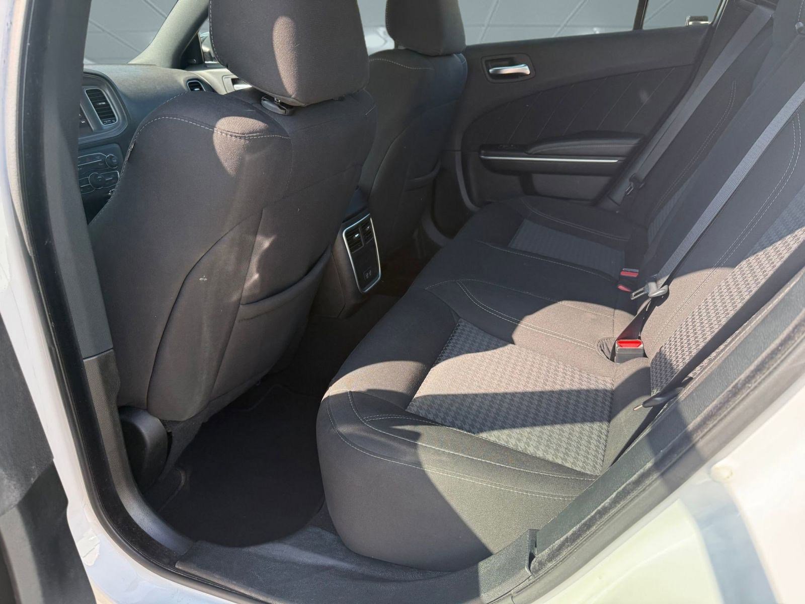 2023 Dodge Charger SXT photo 11