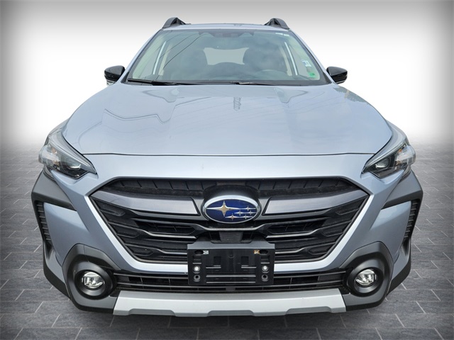 2023 Subaru Outback Limited photo 2