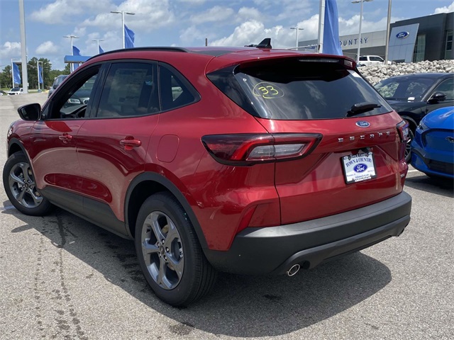 2025 Ford Escape Hybrid ST-Line photo 3